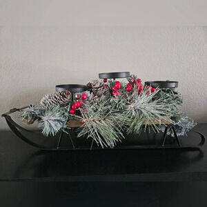 Christmas sleigh frosted pine and red berries candle holder‎